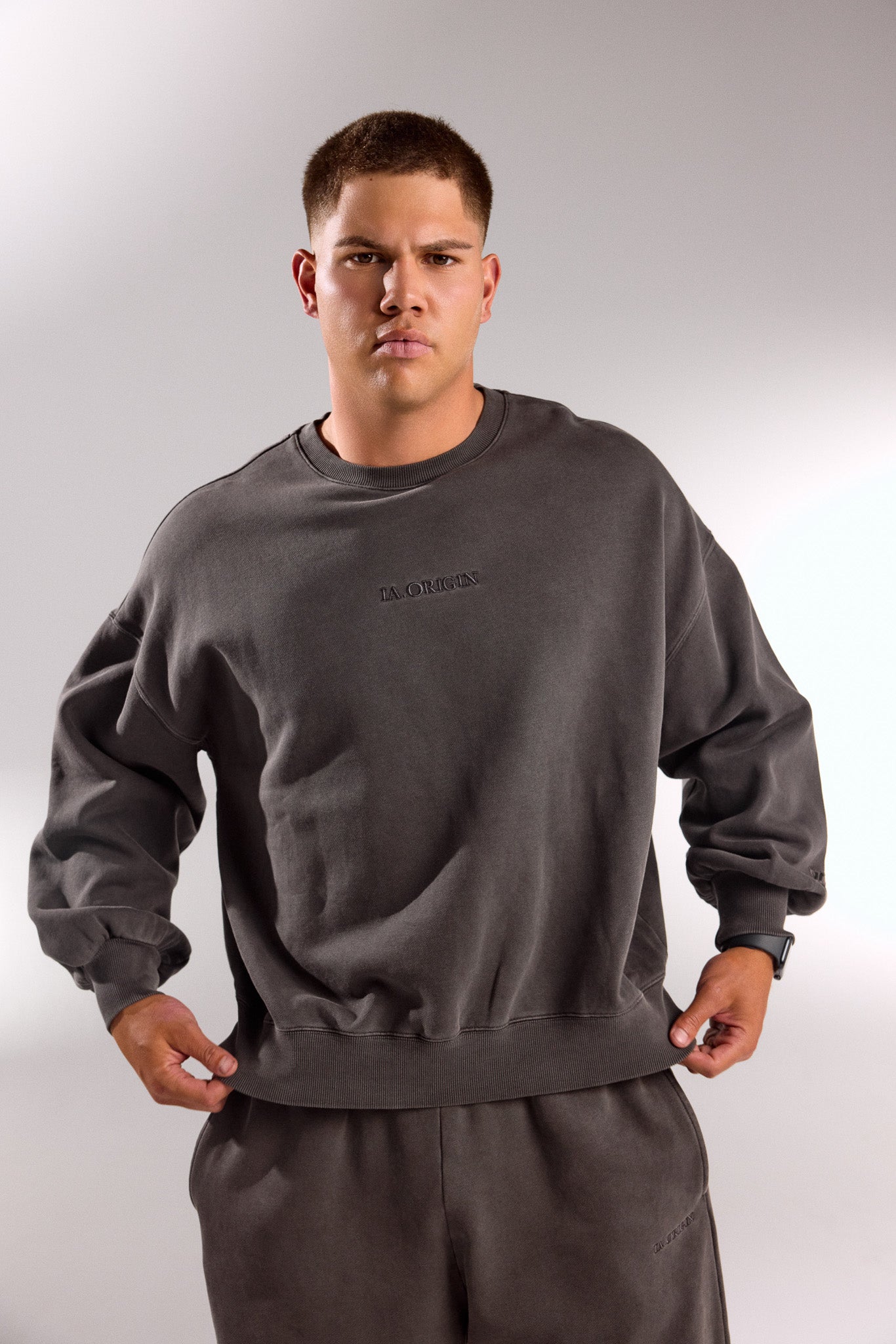 ESSENTIAL OVERSIZED CREW NECK STORM – IA.ORIGIN