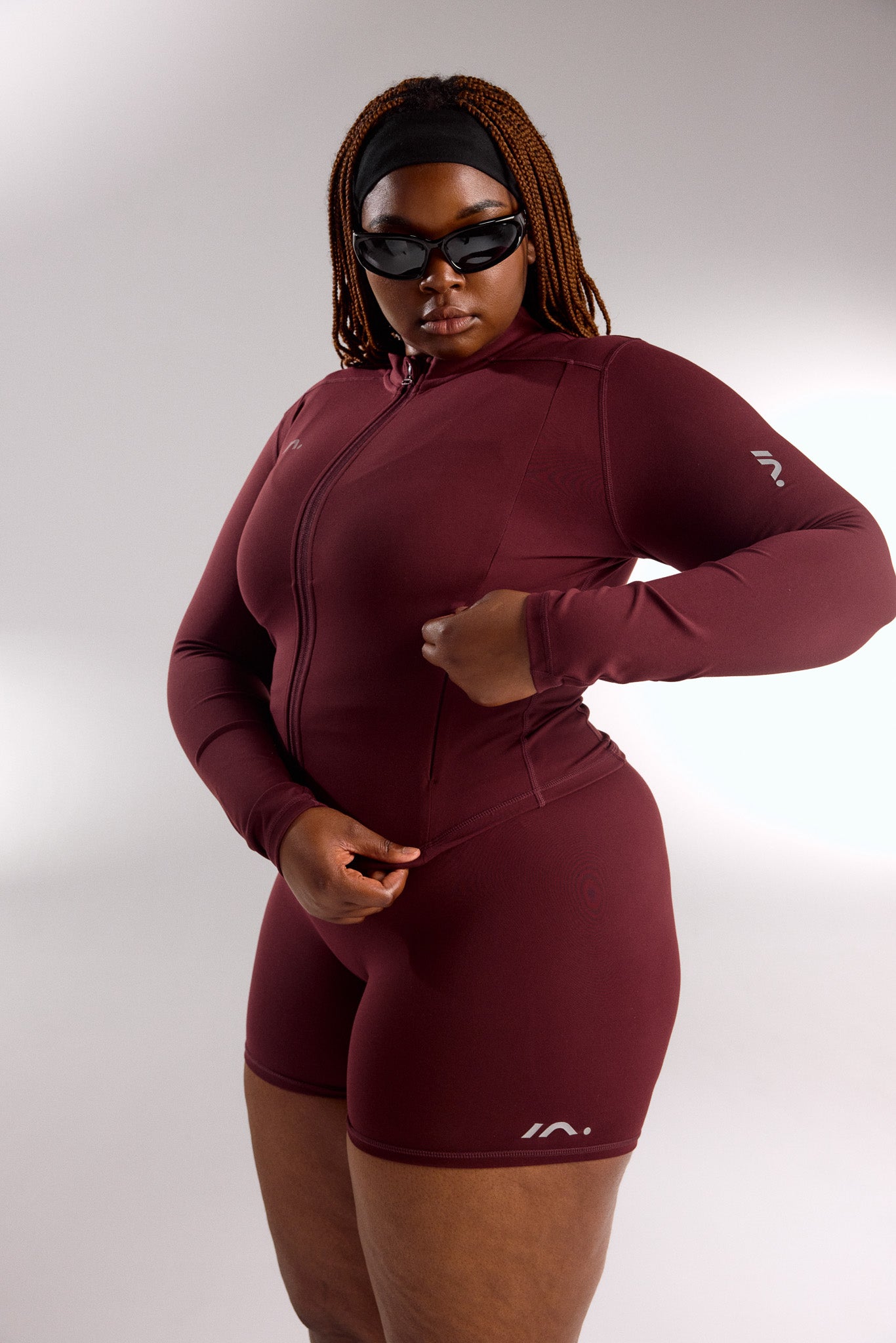 FORM JACKET DEEP CHERRY