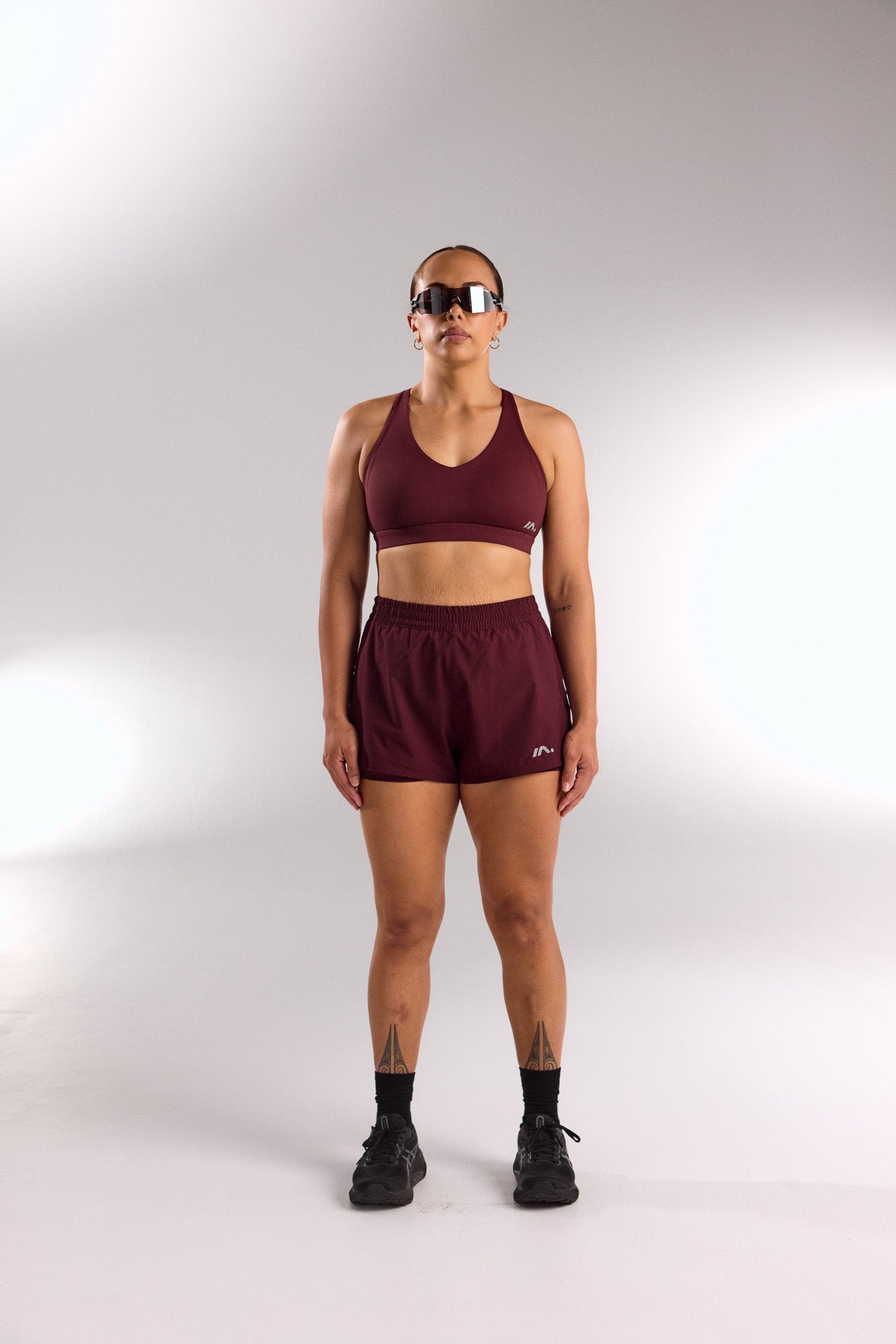 TRAINING SHORT WOMENS DEEP CHERRY