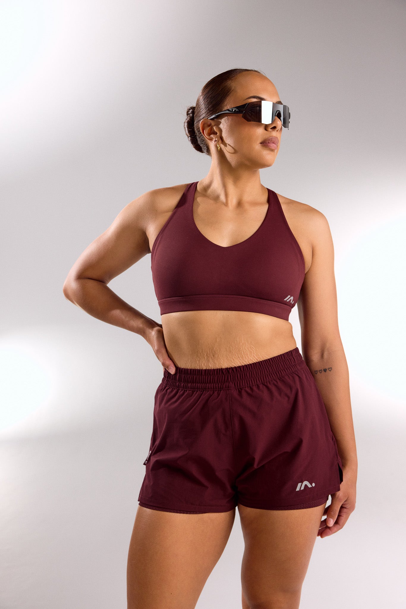 TRAINING SHORT WOMENS DEEP CHERRY