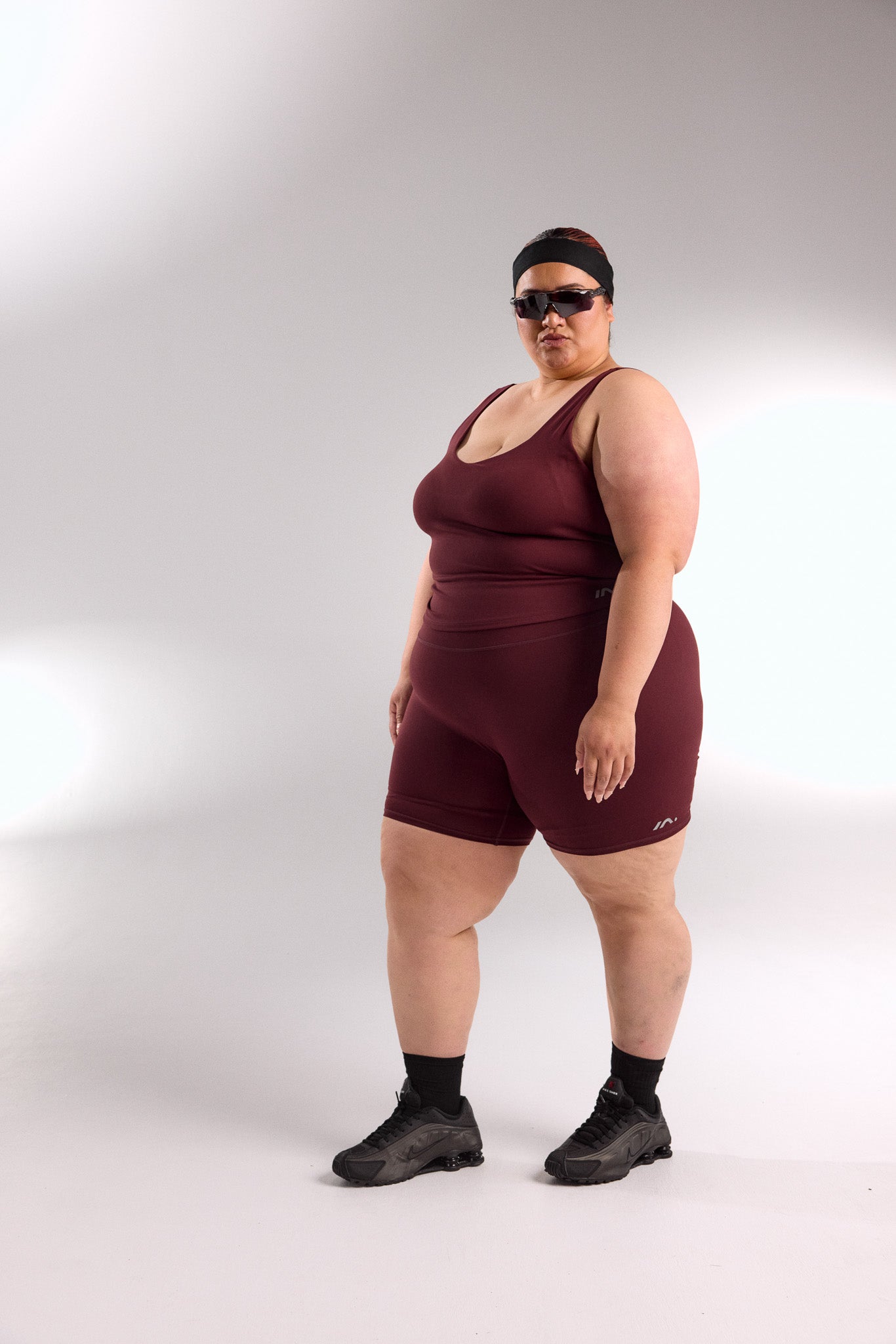 SCULPT TANK DEEP CHERRY