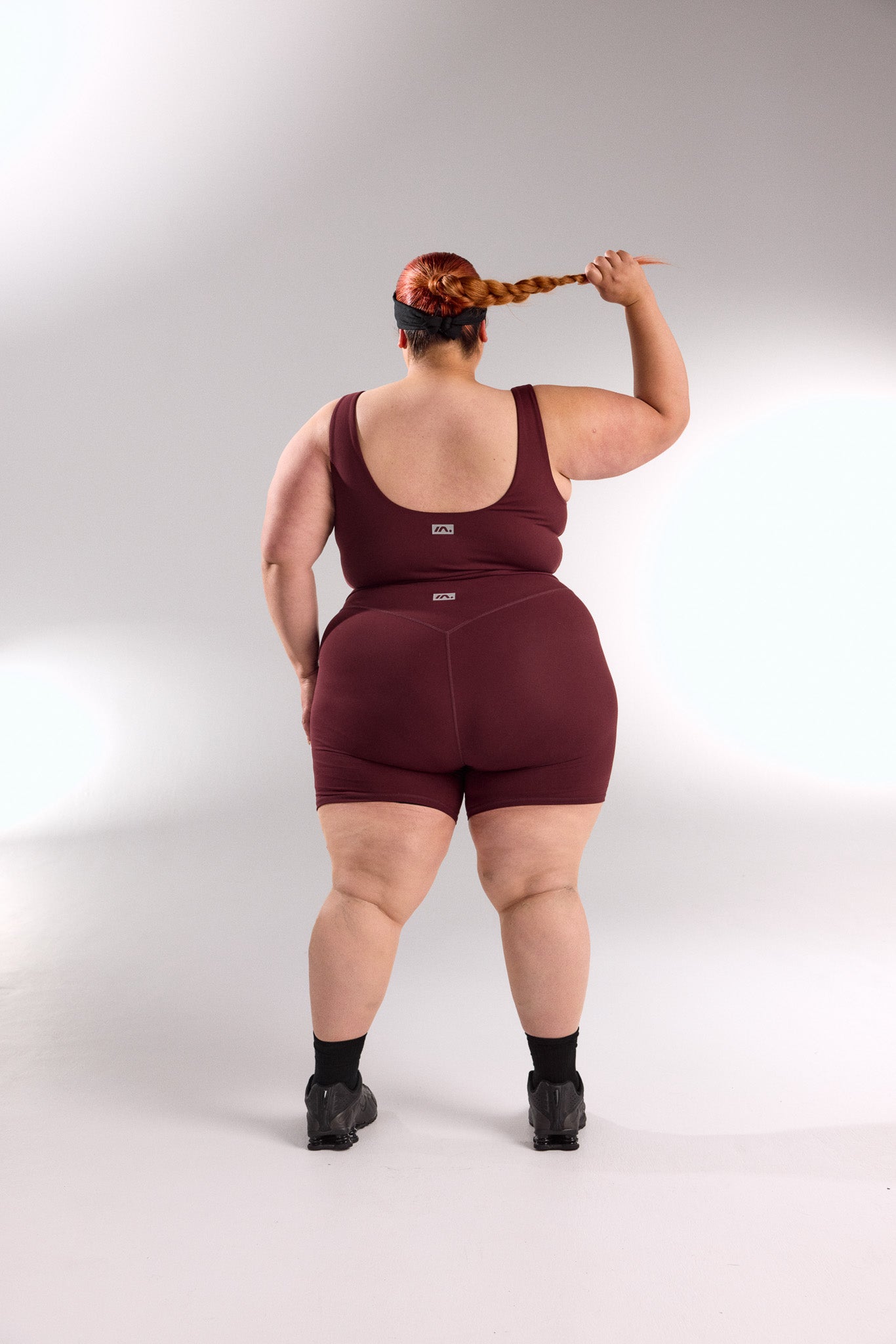 SCULPT TANK DEEP CHERRY