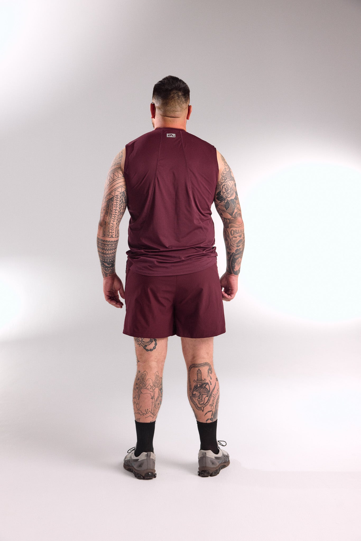 5" TRAINING SHORT MENS DEEP CHERRY