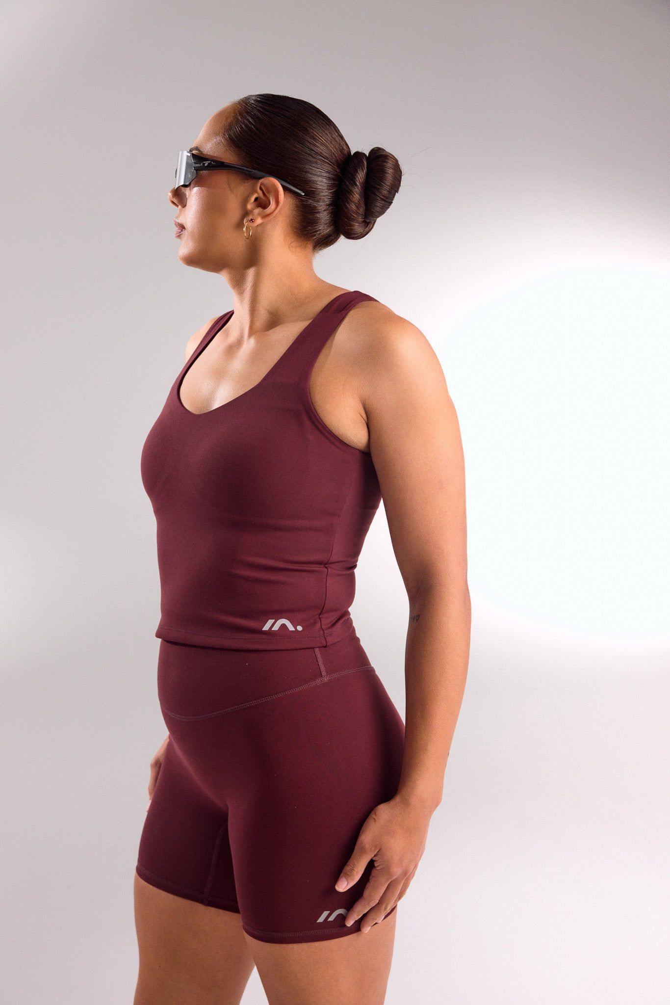 SCULPT TANK DEEP CHERRY