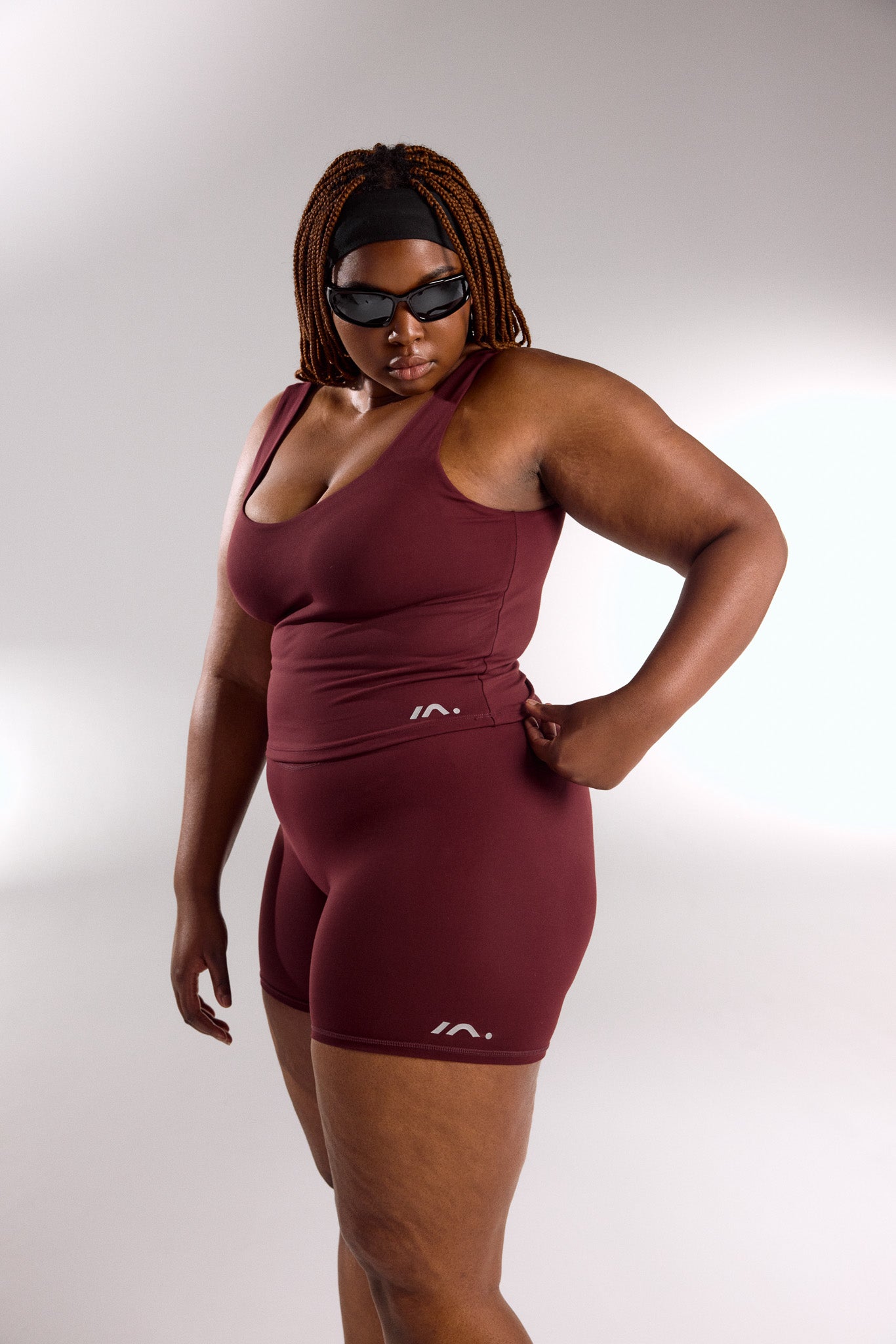 WOMENS SINGLETS – IA.ORIGIN