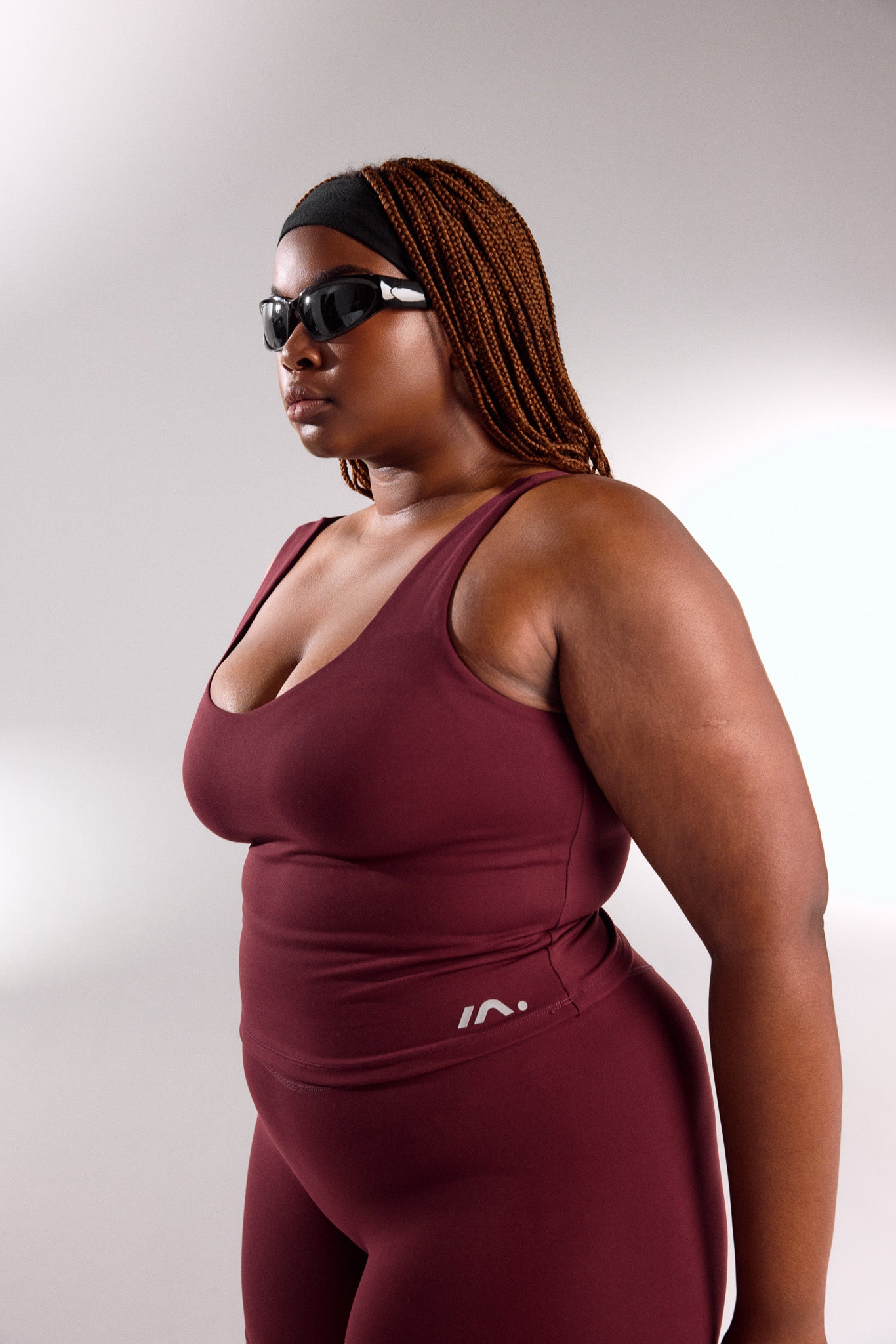 SCULPT TANK DEEP CHERRY