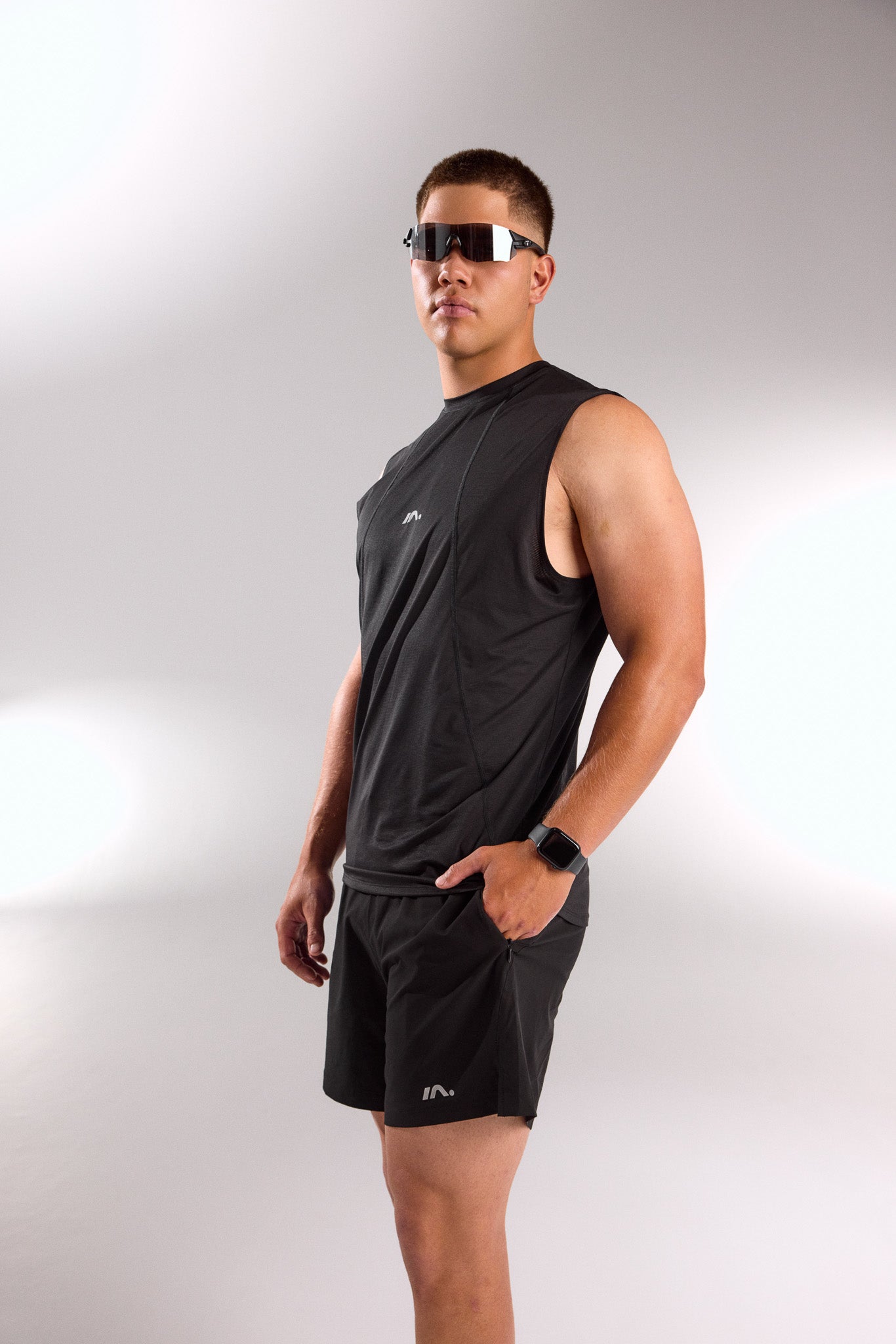 TRAINING SINGLET MENS BLACK