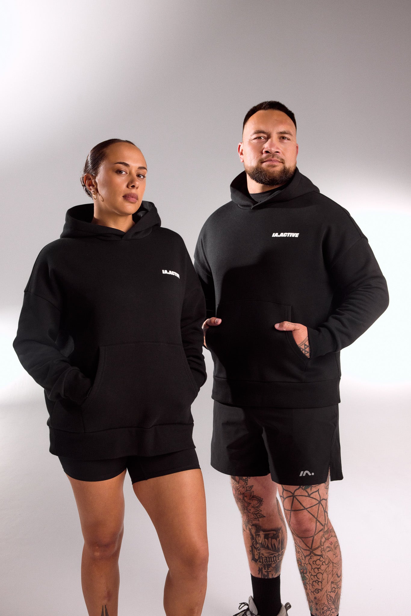 IA.ACTIVE HOODIE BLACK