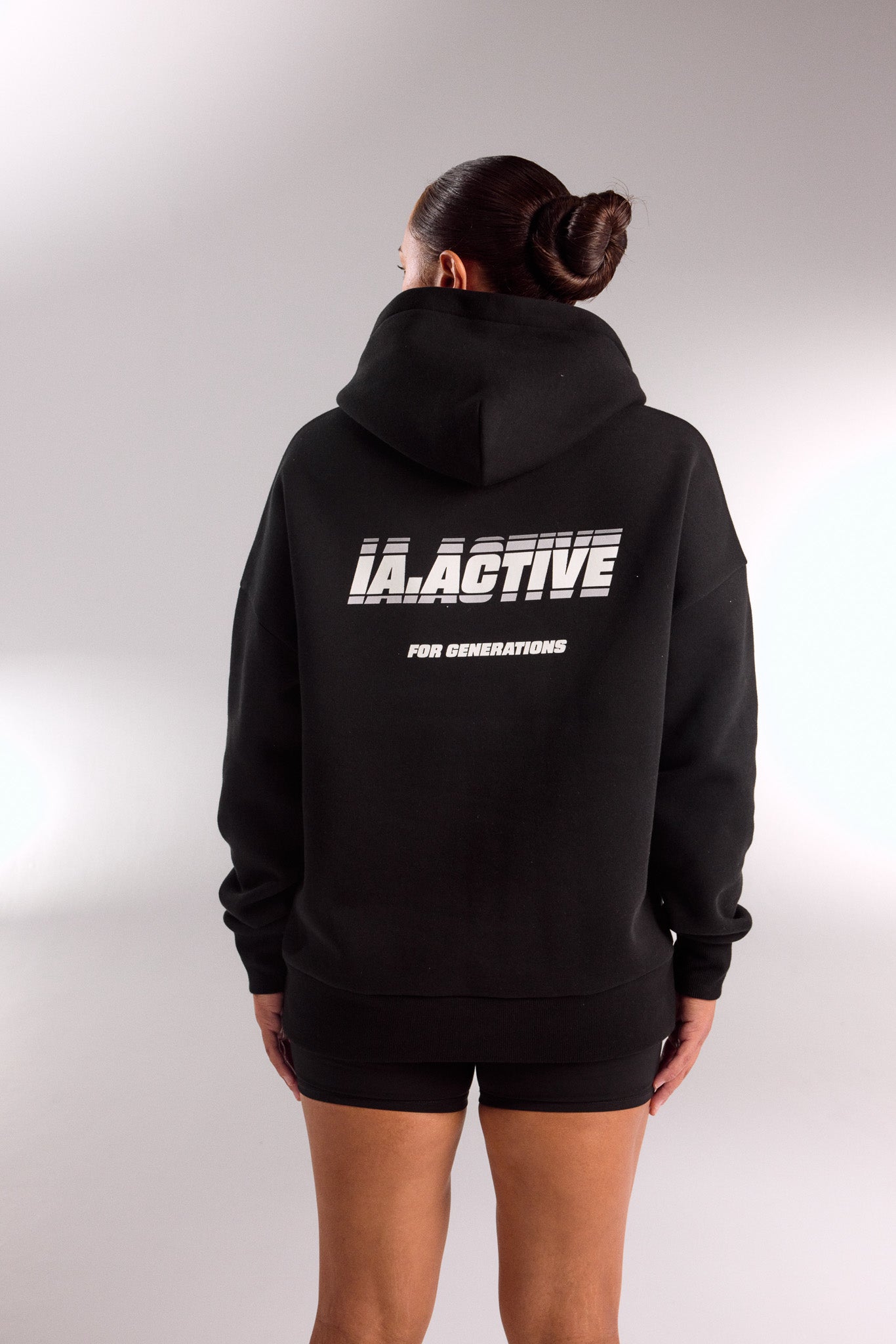 IA.ACTIVE HOODIE BLACK
