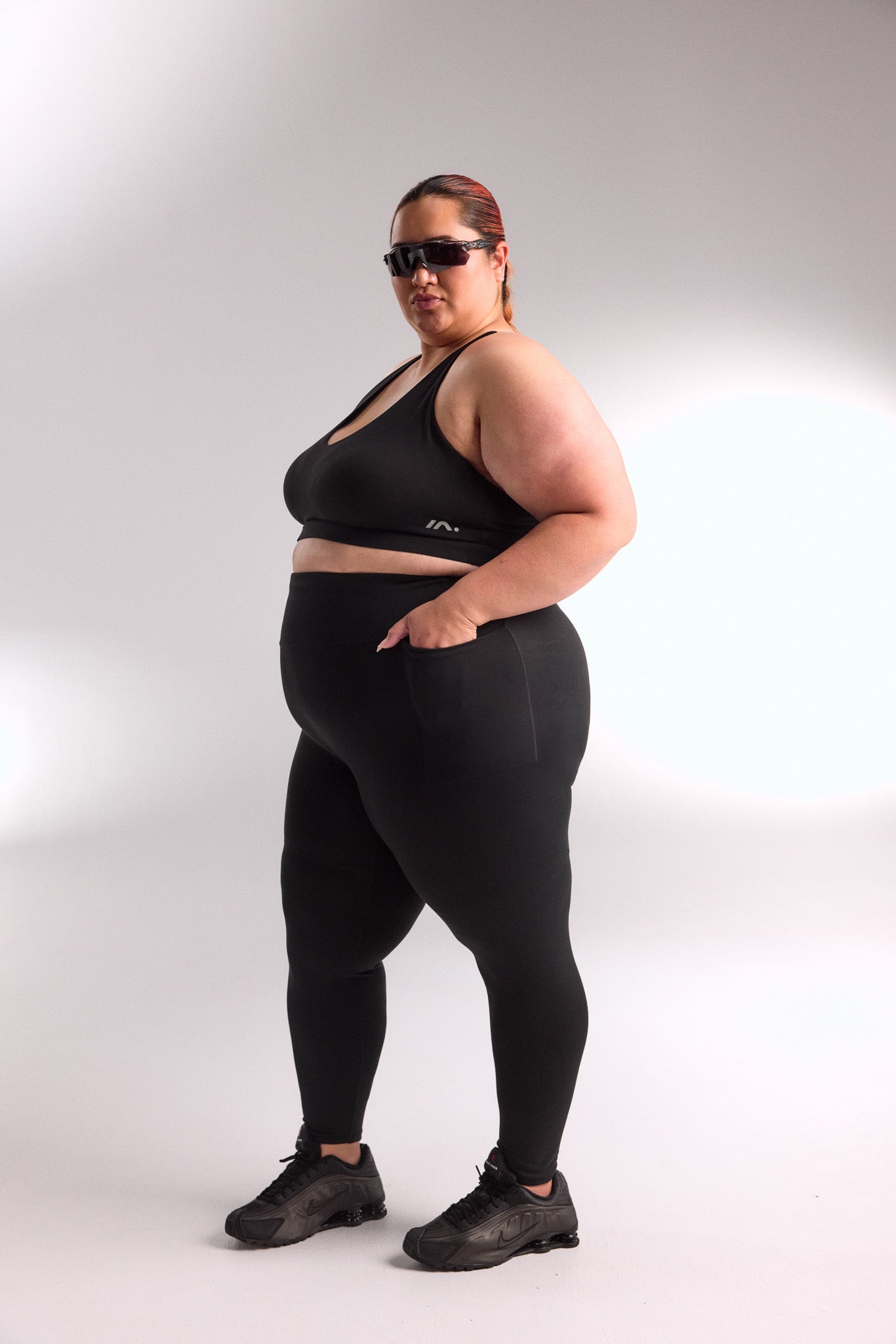 STAPLE W/ POCKET FULL LENGTH LEGGING BLACK