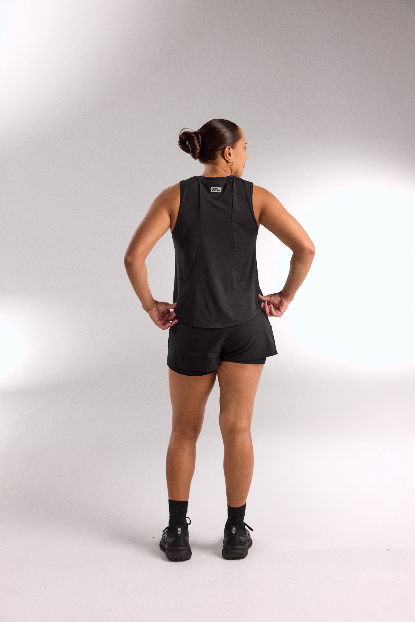 TRAINING TANK WOMENS BLACK