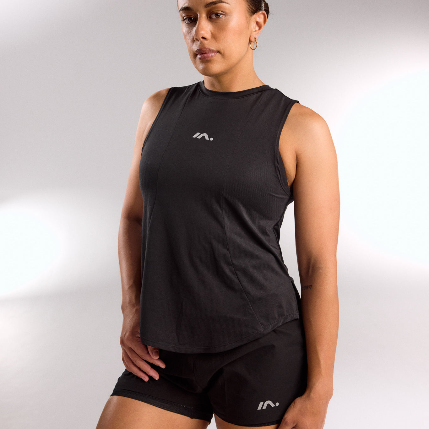 TRAINING TANK WOMENS BLACK