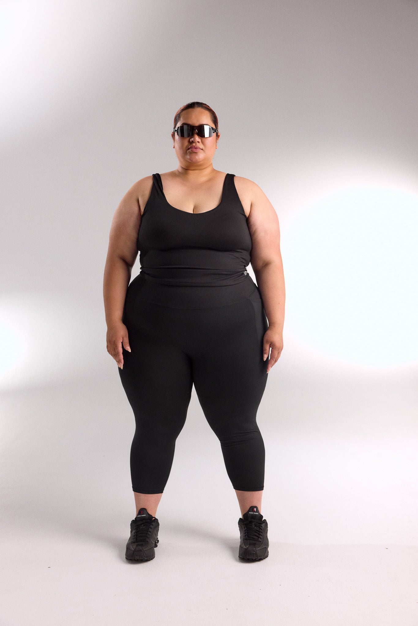 STAPLE W/ POCKET 7/8 LEGGING BLACK