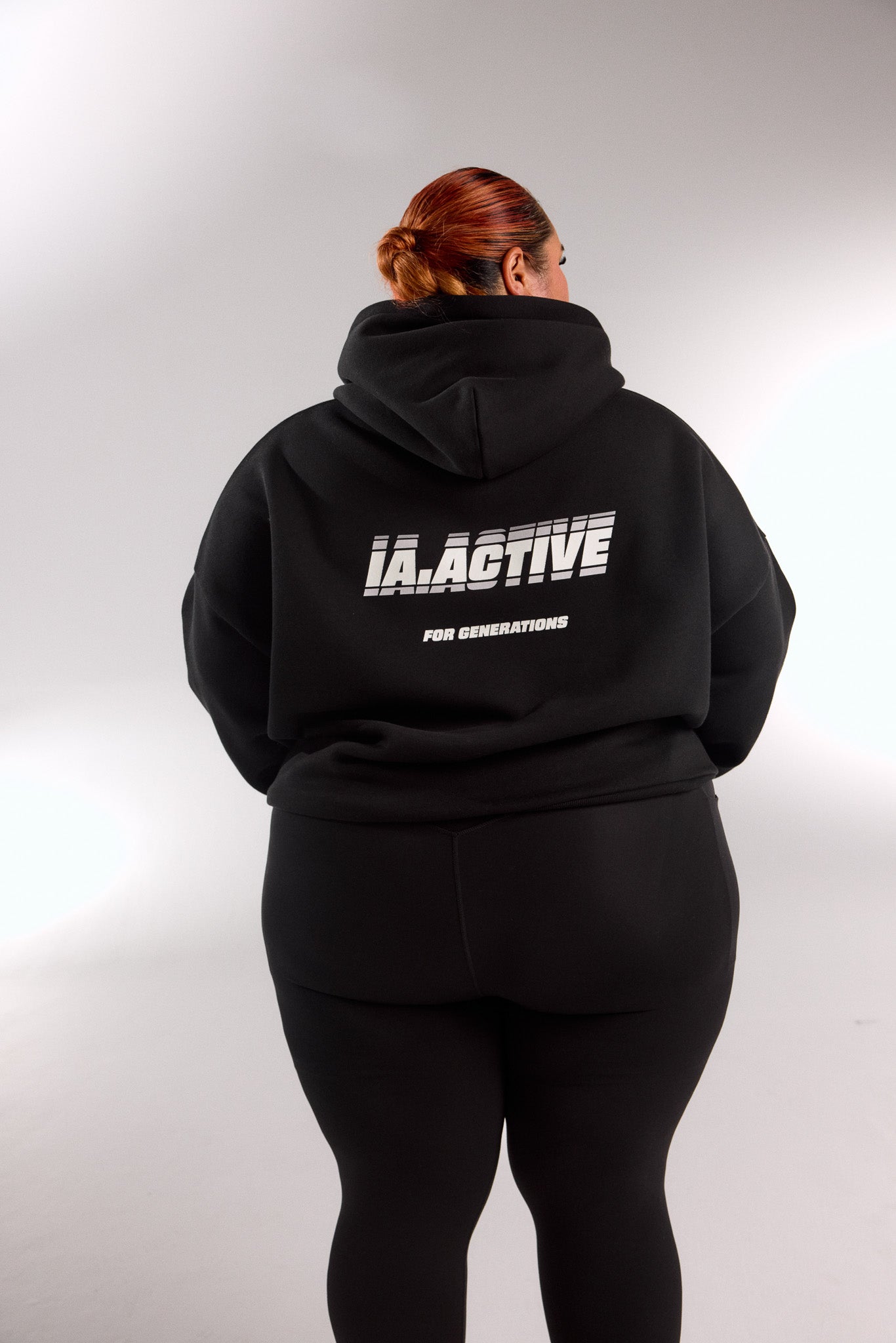 IA.ACTIVE HOODIE BLACK