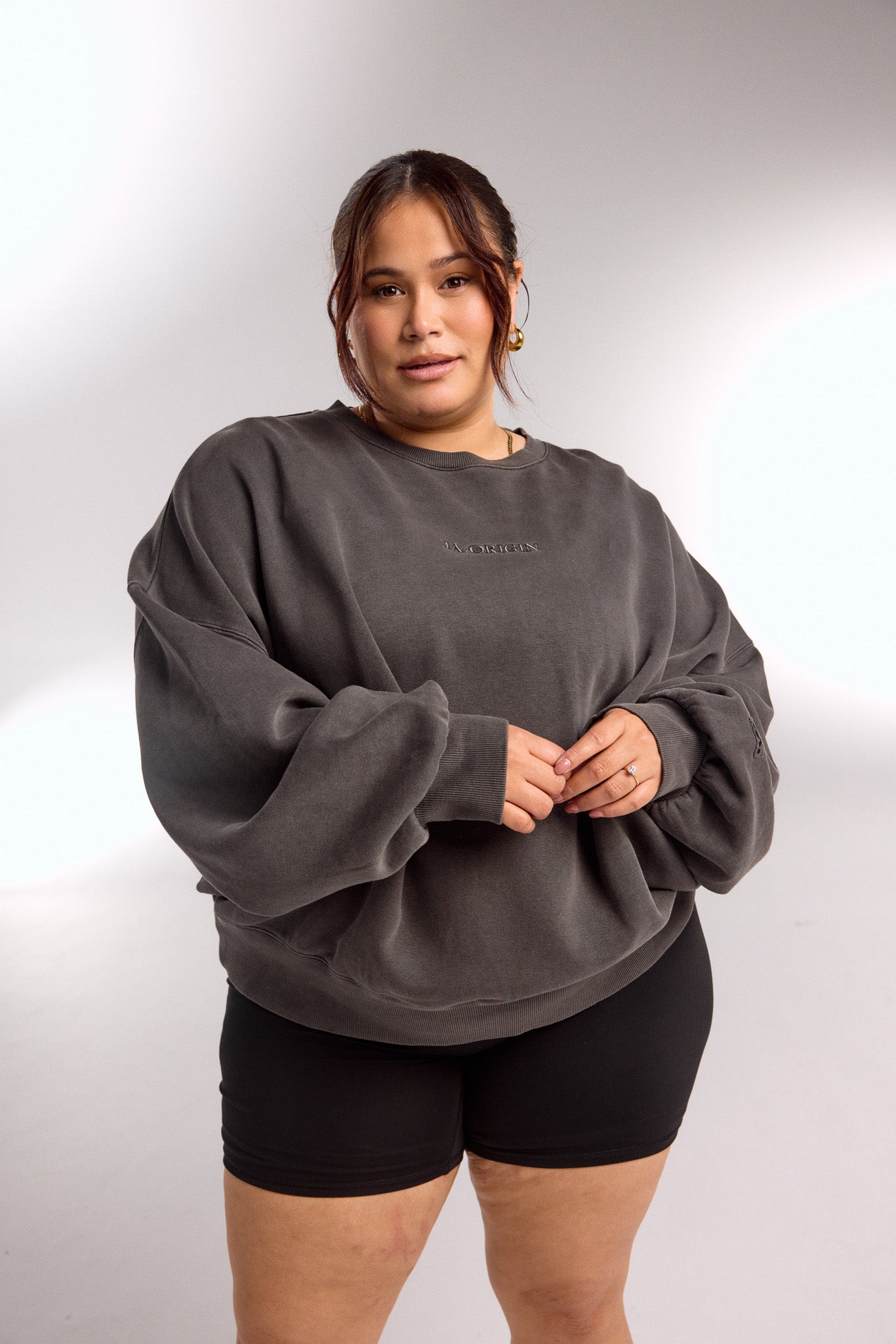 ESSENTIAL OVERSIZED CREW NECK STORM