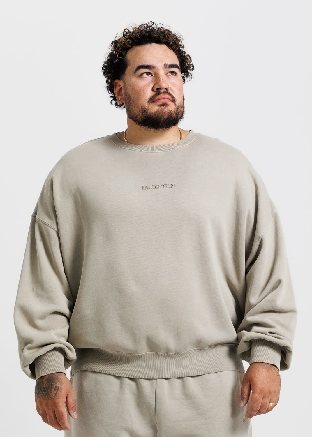 ESSENTIAL OVERSIZED CREW NECK SAND
