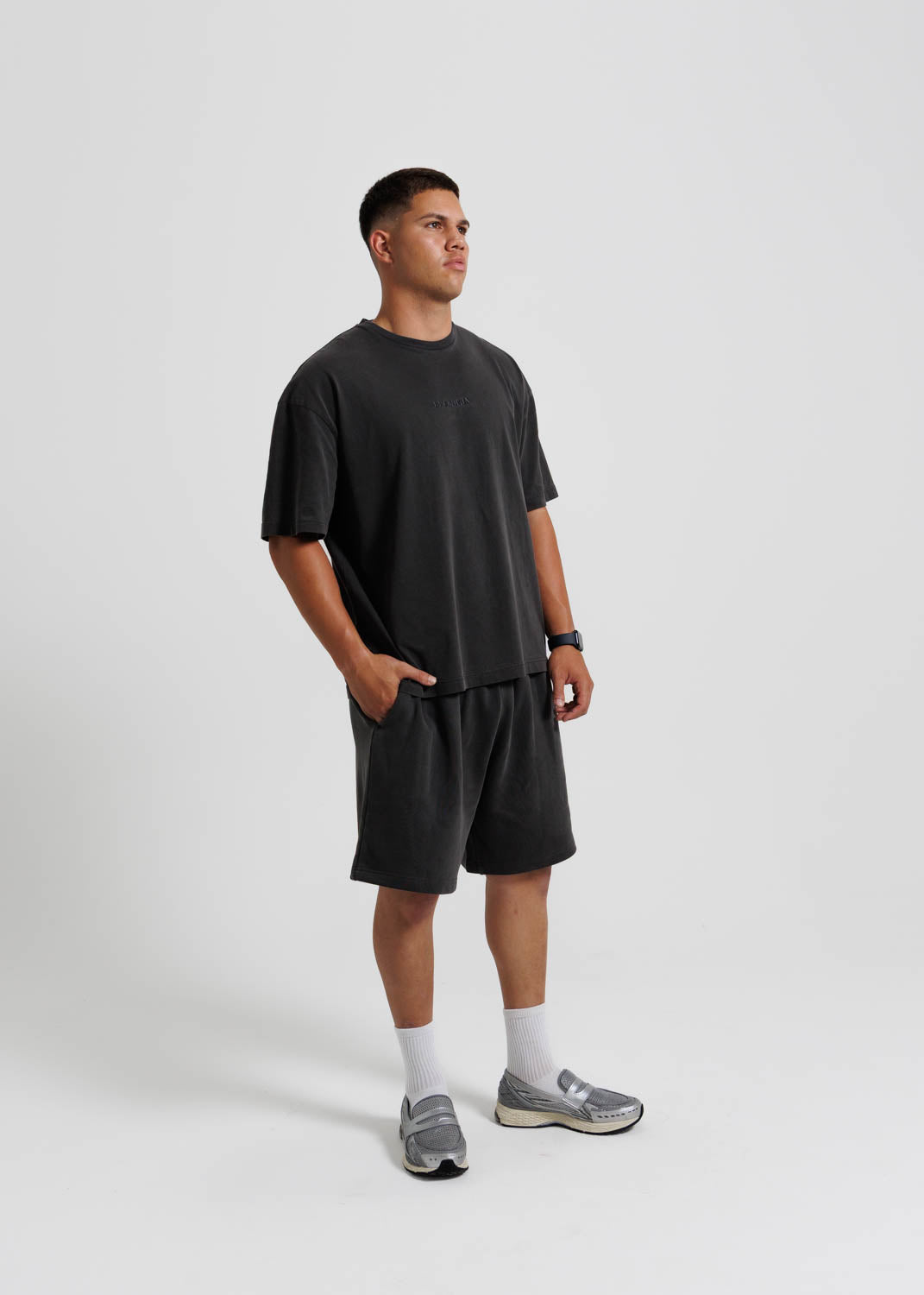 ESSENTIAL TRACK SHORT STORM