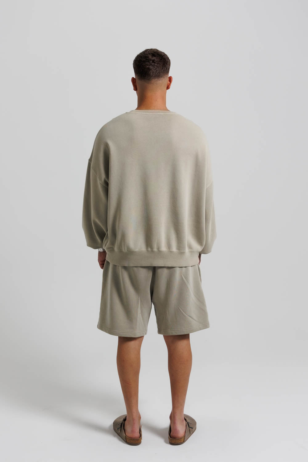 ESSENTIAL OVERSIZED CREW NECK SAND