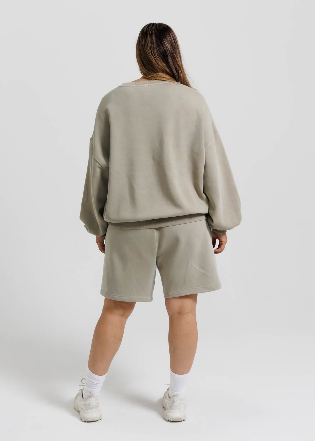 ESSENTIAL OVERSIZED CREW NECK SAND